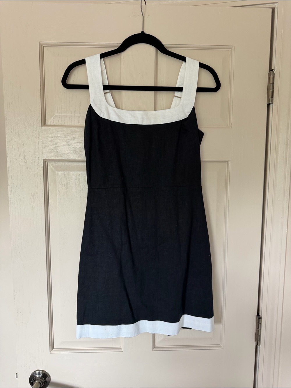 Abercrombie & Fitch Black Midi Dress with White Trim